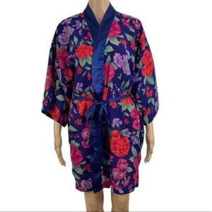 VINTAGE Victoria’s Secret floral kimono robe with tie one size